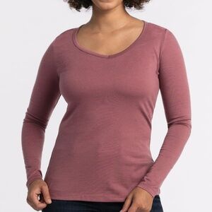 Layla V-neck, long sleeved merino shirt